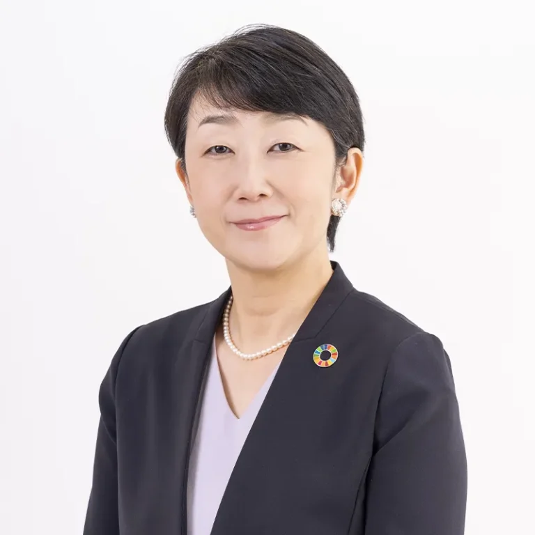 山田 メユミ 氏